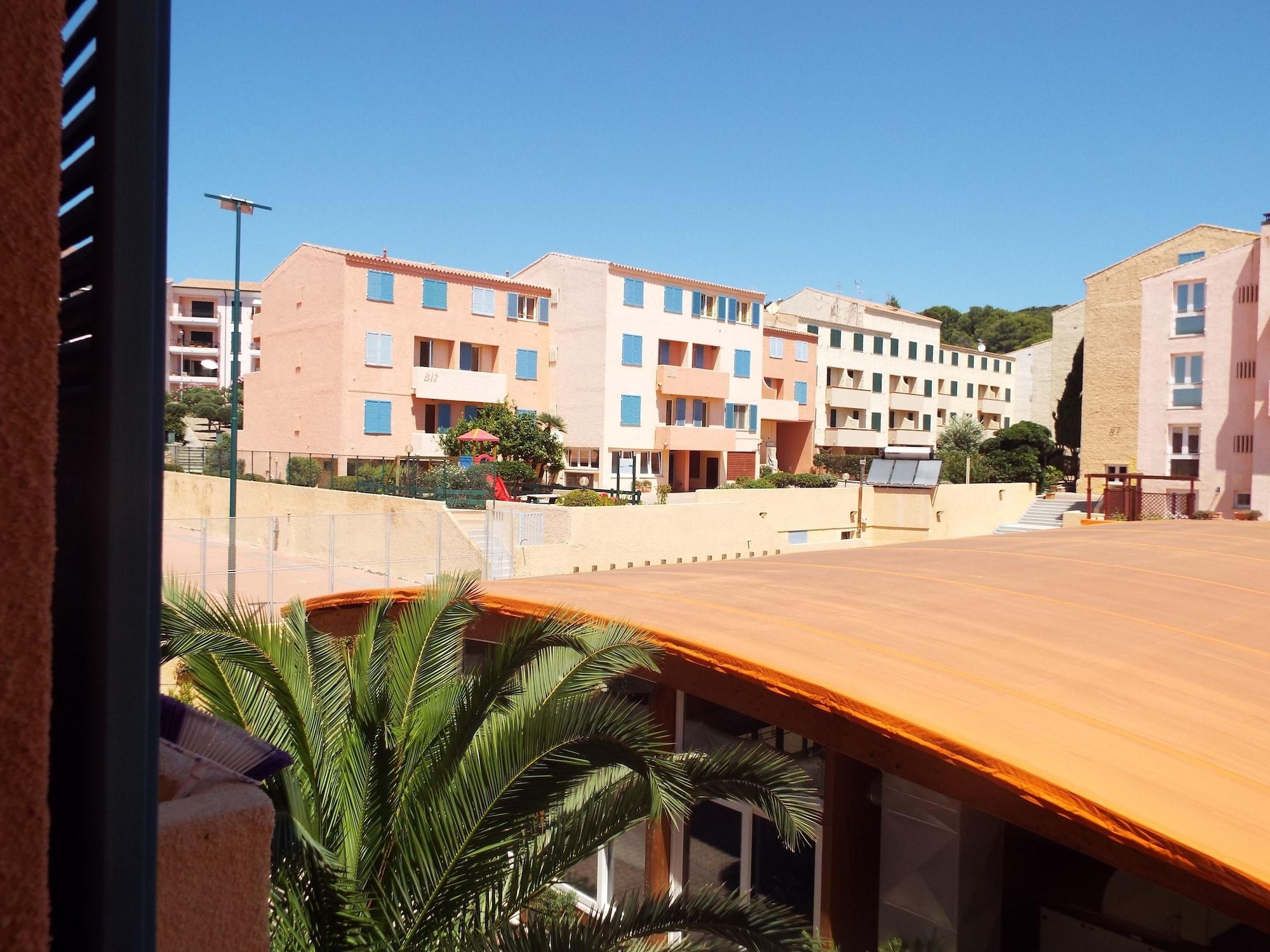 Le Nereidi Hotel & Residence Con Piscina-Tennis-Fitness-Parcheggio Coperto-Sala Conferenze La Maddalena  Eksteriør billede