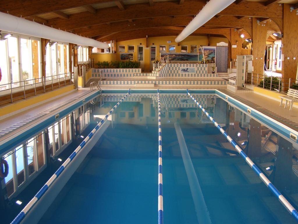 Le Nereidi Hotel & Residence Con Piscina-Tennis-Fitness-Parcheggio Coperto-Sala Conferenze La Maddalena  Eksteriør billede