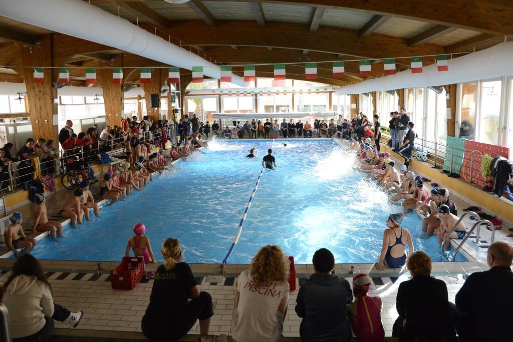 Le Nereidi Hotel & Residence Con Piscina-Tennis-Fitness-Parcheggio Coperto-Sala Conferenze La Maddalena  Eksteriør billede