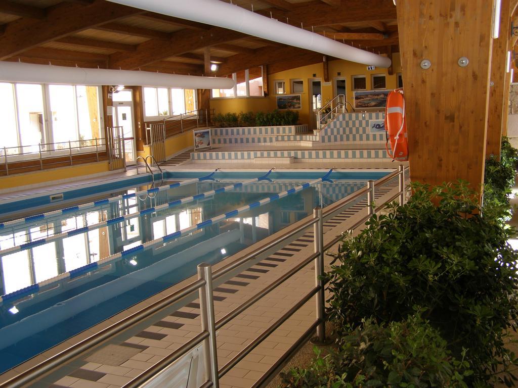 Le Nereidi Hotel & Residence Con Piscina-Tennis-Fitness-Parcheggio Coperto-Sala Conferenze La Maddalena  Eksteriør billede